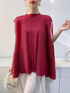 Loose Sleeveless Pleated Solid Color Halter-neck T-shirts Tops Skirt Set Two Piece, Purple Burgundy, Solid Color Pants, Leisure Fashion, Fashion Seasons, Batwing Sleeve, Cotton Style, Halter Neck, Unique Fashion