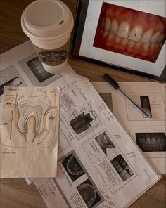 Dental Study Aesthetic, Dental Student Aesthetic Wallpaper, Studying Dentistry Aesthetic, Dental Hygiene School Aesthetic, Dental Hygiene Study, Studying Dentistry