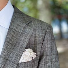 With two distinct patterns on each side, this pocket square allows you to switch up your look effortlessly. Crafted from luxurious Panama silk, it's a perfect addition to your wardrobe, offering endless possibilities for adding that perfect finishing touch to your outfit.In a world of mass-produced fashion, it's details that truly make a difference, bringing a refined style to your look. Details Large size: Approx. 16.5" x 16.5" (42 x 42cm). This is the correct size to allow for many folding sty Elegant Brown Suit And Tie Accessories With Pocket Square, Elegant Fitted Suits With Pocket Square, Elegant Fitted Suit With Pocket Square, Elegant Pocket Square For Workwear, Elegant Formal Pocket Square, Elegant Fitted Pocket Square For Formal Occasion, Elegant Tailored Pocket Square For Formal Occasions, Tailored Elegant Pocket Square For Formal Occasions, Elegant Tailored Suit With Pocket Square