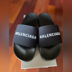 Made In Italy Size 12 Men Balenciaga Pool Slide/Sandals Brand New With Box, 100% Authentic! Designer Slides With Branded Insole For Beach, Designer Beach Slides With Branded Insole, Luxury Beach Slides With Rubber Sole, Designer Summer Slides With Cushioned Footbed, Designer Beach Slides With Cushioned Footbed, Designer Summer Slides With Removable Insole, Designer Slides For Summer, Designer Open Toe Slides For Beach, Designer Cushioned Beach Sandals