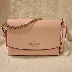 Beautiful Never Been Used Crossbody With Goldtone Crossbody. Cute Simple Purses, Cute Pink Purse, Cute Purses For Teens, Purses For School, Cute Bags And Purses, Kate Spade Pink Bag, Kate Spade Pink Purse, Pink Purses, Cute Small Purse