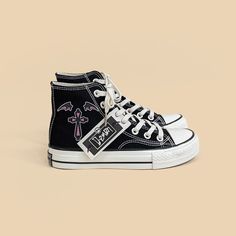 Fly with Style and Spookiness in our Bat Wings High Top Shoes! 🦇👟 🌟 Unique and Edgy: These high top shoes are perfect for adding a touch of individuality and gothic style to your look. Ideal for those who appreciate a blend of uniqueness and comfort. ✨ Superior Quality: Crafted with precision to ensure top-notch quality. Designed for a comfortable fit and featuring distinctive bat wing details. 💫 Versatile and Stylish: These shoes make a statement, making them suitable for various occasions. Cottagecore Dark Academia, Grunge Cottagecore, Cottagecore Dark, Girl Grunge, Duck Shirt, Gothic Rose, Shoes Unique, Rose Shoes, Bat Wing