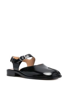 Maison Margiela Tabi ankle-strap Leather Sandals - Farfetch Maison Margiela Tabi, Margiela Tabi, Balenciaga Track, Balenciaga Triple S, Summer Beach Wear, Derby Shoes, Sandals Black, Espadrille Shoes, Athletic Sneakers