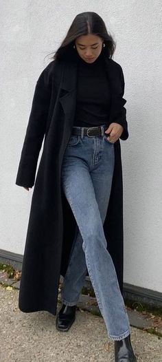 Casual Chique Stijl, Mantel Outfit, Fall Outfits Aesthetic, Adrette Outfits, Chique Outfit, Looks Pinterest, Uni Outfits, Cold Outfits, Outfit Jeans