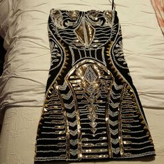 Sparkling Strapless Dress. Never Worn. Size Is M/L Serena Van Der, Cute Shoes Heels, Serena Van, Serena Van Der Woodsen, Cute Shoes, African Fashion, Strapless Dress, Taylor Swift, Swift