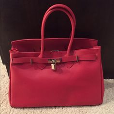 This Beautiful Bag Was Bought And Never Worn . High Quality And Made In Italy . It Did Come With A Lock But When The Cleaning Company Took It ( After House Got Hit By Lightning) The Key Was Missing I'm Trying To Get It Back . It's 15x9x7 With Out The Handel Luxury Red Bag With Hasp Closure, Luxury Pink Bags With Hasp Closure, Luxury Red Satchel For Daily Use, Luxury Red Office Bags, Luxury Satchel With Fold Over Clasp, Luxury Tote Bag With Fold Over Clasp, Luxury Satchel With Hasp Closure For Shopping, Elegant Red Satchel With Hasp Closure, Classic Red Bag With Hasp Closure