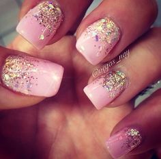 Pink and gold nails Pink And Gold Nails, Frozen Nails, Sparkle Nail Designs, Hoco Nails, Baby Pink Nails, Ombré Nails, Pink Glitter Nails, Pink Gel Nails, Pink Gel