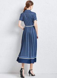 Step into the new season in style with this plaid midi drses. With its chic plaid print and button front detail, this dress is sure to be your next wardrobe favorite. The playful ruffles at the hem, paired with a timeless pleated skirt, give this dress a unique character. Its shirt collar and regular short sleeves add a touch of class, making it suitable for any event. Pair it with ankle boots and a mini bag for a casual, laid-back vibe, or dress it up with high heels and gold hoops for an elega Spring Plaid Midi Dress Knee-length, Summer Plaid Dress With Short Sleeves, Elegant Plaid Midi Dress, Casual Button-up Pleated Midi Dress, Casual Short Sleeve Plaid Dress With Ruffles, Summer Plaid Dress With Short Sleeves For Daywear, Casual Plaid Midi Dress For Work, Collared Gingham Dress For Spring, Casual Plaid Short Sleeve Dress With Buttons