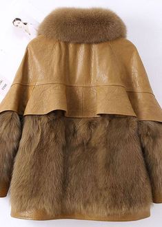 Leather Puffer Jacket, Leather Puffer, Winter Fit, Vest Coat, Fur Fashion, Baby Cold, Fox Fur, Coat Fashion, Jacket Outfits