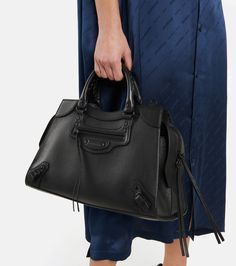 Balenciaga Neo Classic, Cristobal Balenciaga, Classic Leather Tote, Black Balenciaga, Designer Clutch Bags, It Bag, Neo Classic, Balenciaga Bag, Black Accessories