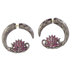 18kt:2.760gms, Diamond:1.98Cts, Silver:21.15gms, Ruby:1.47cts, Size: 34MM Flower Tunnel, Gold Tunnels, Tunnel Earrings, Gemstone Jewelry Handmade, Designer Fashion Jewelry, Jewelry Manufacturers, Ruby Diamond, Diamond Gemstone, Lotus Flower