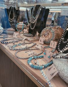 Turquoise Jewelry Display, Necklace Business, Rodeo Mom, Western Fashion Jewelry, Country Chic Outfits, Western Grunge, Western Jewellery, Rodeo Jewelry, Western Fits