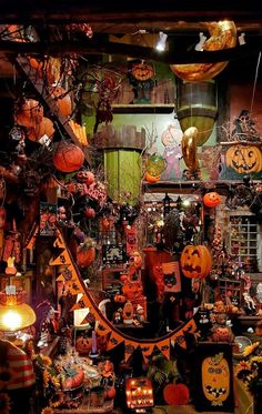 a room filled with lots of halloween decorations