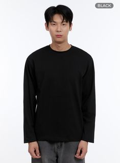 Product Detail Style : Casual, Minimal Occasion : Back to school Type : Men, Basics, TShirts Print : Solid Material : Cotton Sleeve : Long sleeve Neck : Round neck Fit : Loose fit Cotton100 Color : Black Made in Korea Model Size Model is wearing the color Black. Height : 6'0" | 184cm / Top : L / Bottom : XL (32 inch) .prddescription table, .prddescription td, .prddescription th { border : 1px solid black; border-collapse : collapse; padding: 10px; } Size(Inch) Size Shoulder Bust Sleeve Length Ar Basic Black T-shirt For Winter, Black Long Sleeve Everyday T-shirt, Black Relaxed Fit T-shirt For Winter, Black Urban Everyday Tops, Urban Black Tops For Everyday, Urban Style Black Tops For Everyday, Casual Black Tops, Everyday Urban Black Tops, Black Long Sleeve T-shirt For Everyday