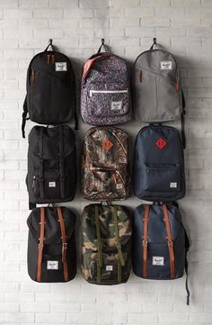 Flat Lay Backpack Accessories, Stylist Fashion, Bag Display, Herschel Supply Co, Herschel Supply, Classic Backpack, Backpack Bag, Herschel Heritage Backpack, Price Comparison