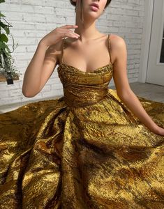 Vintage Spaghetti, Teuta Matoshi, Satin Ball Gown, Gold Gown, Long Prom Dresses, Gold Dress, Fancy Dresses, Prom Dresses Long, Dream Dress