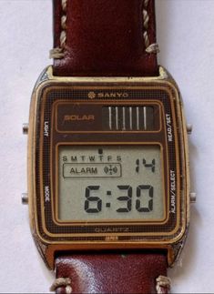 #quietmoney #oldmoney #luxury #90s #vintange #expensivewatch #vintagewatch #life #patek #movement #oldmoneyaesthetics #watch #rolex Digital Watch Aesthetic, Watch Aesthetic Vintage, 70s Watch, Casio Vintage, Solar Watch