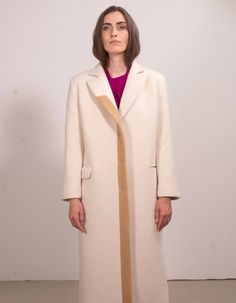 Carefully selected from high-quality surplus fabrics This coat is made of 100% finest cashmere and based on carefully selected high-quality surplus fabrics. Warm and soft, Sunniva is a fashionable and valuable addition on cold days. 100% cashmere Crafted in the European Union Hand wash Beige Wool Sweater Coat For Spring, Spring Wool Sweater Coat In Beige, Business Cream Wool Coat, Beige Notch Lapel Wool Coat, Classic Cream Cashmere Outerwear, Beige Wool Coat With Notch Lapel, Beige Long Wool Coat With Concealed Placket, Beige Long Sleeve Cashmere Wool Coat, Classic Cream Outerwear With Concealed Placket