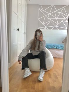 Jordan 1 outfit Grey Jordans Outfit, Air Jordan Outfit, Jordan 1 Outfit, Grey Jordans, Jordan Outfit, Grey Outfit, Nike Outfits, Nike Jordan, Jordan 1