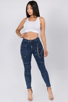 High Waist Dark Washed Skinny Jeans With Cargo Pockets – STEVEN WICK Womens Camo, New York Photos, Everyday Wardrobe, Cropped Top, Wardrobe Essentials, Photo Shoot, Dark Blue, High Waist, Pants For Women