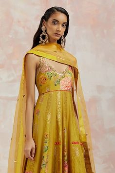 Buy Yellow Silk Embroidery Floral Halter Neck Anarkali With Dupatta For Women by AUM by Asit and Ashima Online at Aza Fashions. Floor-length Chanderi Dupatta With Floral Embroidery, Festive Sleeveless Anarkali Set With Floral Embroidery, Embroidered Sleeveless Anarkali Set, Art Silk Anarkali Set With Floral Embroidery, Anarkali Salwar Kameez In Gold With Floral Embroidery, Gold Anarkali Salwar Kameez With Floral Embroidery, Sleeveless Embroidered Anarkali Set For Festive Occasions, Traditional Gold Anarkali Set With Floral Embroidery, Embroidered Sleeveless Anarkali Set For Festive Occasions