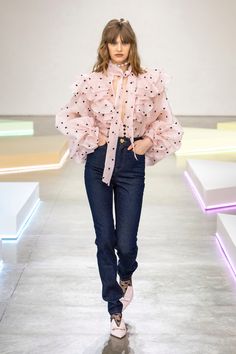 Zimmermann Resort 2025 https://www.vogue.com/fashion-shows/resort-2025/zimmermann/slideshow/collection#18 Zimmermann Resort, Resort 2025, Lace Outfit, Anna Sui, Mens Accessories Fashion, Fantasy Fashion, 80s Fashion, Pink Blouse, Helmut Lang