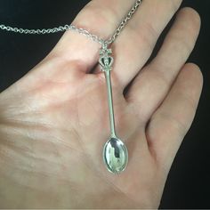 Silver Tone Spoon Pendant Necklace - Nwot - Metal: Alloy - Fashion Jewelry - Chain Length: 24” - Always Open To Offers :) Coke Spoon Necklace, Coke Necklace, Cutesy Clothes, Spoon Pendant, Perfume Jewelry, 2000s Fashion Trends, Spoon Necklace, Jewelry Chain, Funky Jewelry