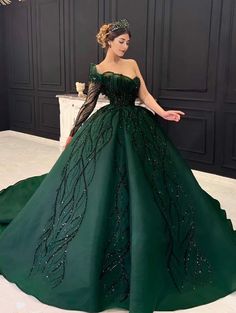 Green Ball Gown Dress, Emerald Green Ball Gown, Engagement Gowns, Green Wedding Dresses, Ball Gown Dress