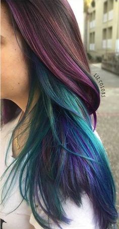 Peekaboo Peacock Hair, Peacock Hair Highlights, Straight Rainbow Hair, 2 Colour Hair Underneath, Vivid Hair Color Ombre, Peacock Hair Color Peekaboo, Hidden Colour Hair, Aurora Borealis Hair, Bisexual Hair Color