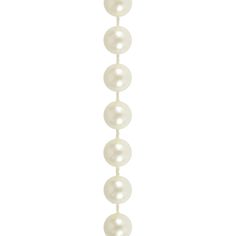 a long white beaded necklace with pearls