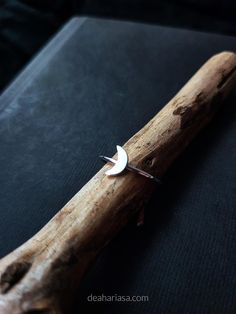 Dainty crescent moon ring in a minimalistic style. This ring draws inspiration from the goddess Hecate, known for her connection to the moon and the mysteries of transformation. ● Handmade rings ● Made of solid 925 Sterling Silver ● Also available in Gold: https://deahariasa.etsy.com/listing/1809715849 ● The red coloring on the last photo will not be the ring!! I only colored it to show the engraving and to make it visible for the photo Each of my jewelry is handmade with love and care! However, Goddess Hecate, Crescent Moon Ring, Minimalistic Style, Moon Ring, Minimalist Ring, Handmade Rings, Greek Goddess, Minimalist Rings, Stackable Rings