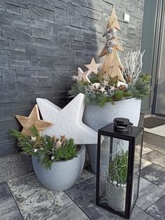 Christmas Garden Decorations, Winter Planter, Christmas Front Porch, Christmas Decorations Diy Outdoor, Front Porch Christmas Decor