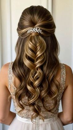 Hair Styles For Hoco Up Do, Half Up Half Down Hair Brown Curls, Prom Hairstyles Light Brown Hair, Hair For Confirmation, Wedding Hairstyles Brown Hair Half Up, Hair Inspo Formal, Fancy Updos For Long Hair Prom, Prom Hairstyles With Accessories, Prom Hair Inspo Medium Length