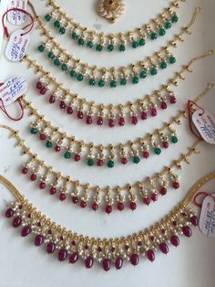 Ruby Jewelry Necklaces, Pearl Jewelry Design, Gold Jewelry Simple Necklace, Pearl Necklace Designs, Gold Necklace Indian Bridal Jewelry, Gold Bridal Jewellery Sets, Beaded Necklace Designs, Gold Jewelry Stores, Gold Wedding Jewelry