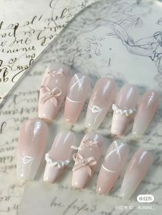 Pink Long Almond Nails, Almond Nails White, Nails White French, Ongles Bling Bling, French Press On Nails, White French Nails, Nails Birthday, Nails Bling, Long Almond Nails