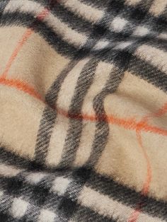 Burberry's scarf has a reversible design so you can match it to a multitude of outfits. It’s made from cashmere patterned with two different checks and finished with wispy fringing. Trim Scarf, Tom Ford Bag, Burberry Scarf, Reversible Scarf, Knit Alpaca, Luxury Sneakers, Of Outfits, Scarf Men, Loungewear Shorts