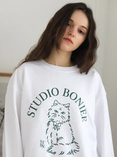 BONIEE is a clothing brand that seeks to capture daily life in goods with the slogan ‘stories are melted in our goods’.- New cay symbol printing on the front- Soft touch cotton used sweatshirts- Great to match with any types of bottom- Comfortable to wear White Sweatshirt, Daily Life, Clothing Brand, Printed Shirts, Casual Wear, Lookbook, Pajamas, Top Outfits, Sweatshirts