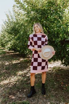 Look dashing and feel cozy this fall with The Turtleneck Checkered Sweater Dress by Pink Desert. Get ready to make a statement at all your sophisticated get-togethers with this eye-catching checkered pattern, turtleneck, and classic sweater dress style. You won't need to sacrifice warmth for style with this perfect fall dress! Paired with The Hayle Platform Boots in Black Funnel neck Long sleeves Cable knit texture throughout Midi length Sweater dress style Soft/stretchy material Not lined, slip Pattern Turtleneck, Checkered Sweater, Chunky Turtleneck, Pink Desert, Turtleneck Dress, Knit Texture, Blonde Model, Classic Sweater, Fall Dress