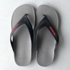 Brand New Men’s Havaianas Thong Sandal Size 11/12 In Grey Black And Red Casual Non-slip Gray Flip Flops, Casual Gray Non-slip Flip Flops, Non-slip Gray Flip Flops For Beach, Gray Non-slip Flip Flops For Beach, Beach Non-slip Gray Flip Flops, Beach Gray Cushioned Flip Flops, Thong Sandals, Shoes Men, Flip Flop Sandals