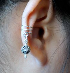 100% Handmade. You don't have to pierce your ear for wear this Ear Cuff. You can wear left/right ear. Ear cuff is approximately 1 1/8 inch(3 cm) in length,1/2 inch(1.4 cm) in width. Charm is approximately 1/4 inch(0.8 cm). Silver Color wire and pretty Silver Color ball Charm. *Each item will be packaged in a gift box with pretty twine.(Great for gifts!) *Due to limitations in photography and the inevitable differences in monitors setting, the color shown in the photograph may not correspond 100% Minimalist Ear Cuff, Pierced Ear, Tshirt Refashion, Coupon Spreadsheet, Coupon Binder, Ball Drop, Cheap Hoodies, Tshirt Bag, Ear Cuffs