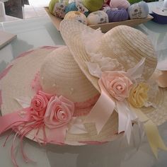 #şapka#kurdele #süsleme#handmade #hat#ribbon #aydan hanımın ellerine sağlık#yazgeliyor Sombreros Decorados Ideas, Easter Bonnets, Funky Hats, Ribbon Ornaments, Ribbon Decorations