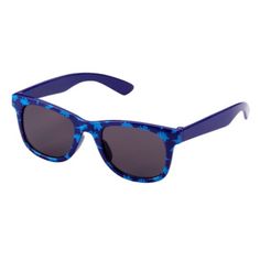 Carter’s Boys Dinosaur Sunglasses Give Him Style While Protecting His Eyes From The Sun With These Wayfarer Style 100% Uva-Uvb Protected Sunglasses In Blue With Light Blue Dinosaur Print And Dark Gray Shatterproof Lenses New With Tags Carter’s Size: 4+ Color: Blue 100% Man Made Materials New To Poshmark? Use Promo Code Rvalm To Sign Up For An Account First, And Then Get $10 Off Of Your First Order When You Checkout! Casual Sunglasses With Uv Protection For Playtime, Fun Blue Polarized Sunglasses, Playful Blue Sunglasses With Uv Protection, Playful Blue Tinted Sunglasses, Dinosaur Sunglasses, Blue Dinosaur, Colored Sunglasses, Dinosaur Print, His Eyes