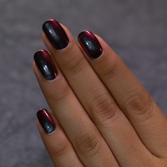 ilnp eclipse Black And Chrome Nails, Ilnp Nail Polish, Dip Nail Colors, Classy Nail Art, Acrylic Nail Polish, Black Nail Polish