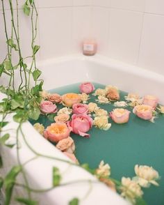 Lather. Rinse. Relax. Bath Goals, Bath Aesthetic, Interior Boho, Dream Bath, Flower Bath, Milk Bath, Relaxing Bath, Bubble Bath, Bath Time