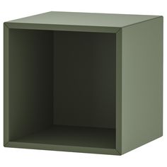 an empty green box is shown on a white background