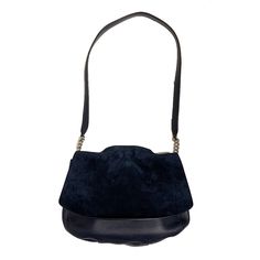 "Brand JIL SANDER ジルサンダー Color Navy×Silver MATERIAL Leather×Suede Inside: cotton type ITEM DETAIL made in ITALY top :Snap button close/open Outside:Open pocket×1 Inside:zip pocket×1 Open pocket×2 Actual size Width: 28cm /11.0236 in Height: 18cm /7.0866 in Depth: 9cm /3.5433 in Handle length: 94cm/37.0078 in ※1 inch 2.54 cm Condittion very good condition. Others are not, such as dirt and damage that stands out, it is a good state. Vintage, used clothing, thank you for your purchase of on who unde Modern Evening Shoulder Bag With Snap Closure, Chic Evening Bag With Snap Closure, Luxury Evening Shoulder Bag With Snap Closure, Classic Evening Shoulder Bag With Snap Closure, Luxury Suede-lined Shoulder Bag For Shopping, Jil Sander Cannolo Bag, Jil Sander Crossbody Bag, Luxury Suede Shoulder Bag With Silver-tone Hardware, Denim Blue Leather Bag, Rectangular Shape