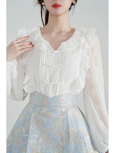 ❤ruffled blouse + jacquard flared skirt❤︎ Chinese Style Shirt, Jacquard Blouse, Skirt Two Piece, Ruffled Blouse, New Chinese Style, New Chinese, Style Skirt, Suit Fashion, Flared Skirt