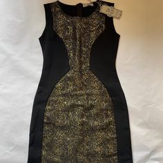 Black And Gold Sleeveless Dress Back Of Dress- All Black Size M Nwt Zara Short Dress, Navy Blue Maxi Dress, Blue Shift Dress, Lace Pink Dress, Ruched Bodycon Dress, Dress The Population, Sleeveless Sheath Dress, Striped Maxi Dresses, Lace Mini Dress