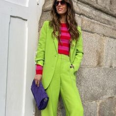 Neon Green Blazer Outfits For Women, Lime Green Jacket Outfit, Lime Green Blazer Outfit, Lime Green Blazer, Green Blazer Outfit, Zara Tweed Jacket, Green Jacket Outfit, Cut Blazer, Checkered Blazer