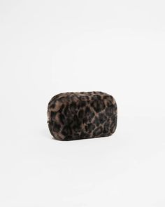 Noor Faux Fur Travel Pouch in Dark Leopard – Apparis Candle Bags, Noir Color, Chic Holiday, Business Chic, Minimalist Gifts, Sleek Hairstyles, Cold Weather Accessories, Personalized Initials, Accessories Jewelry Necklace